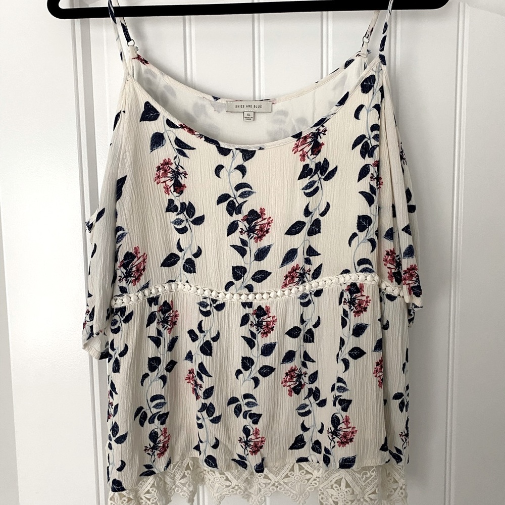 Floral top